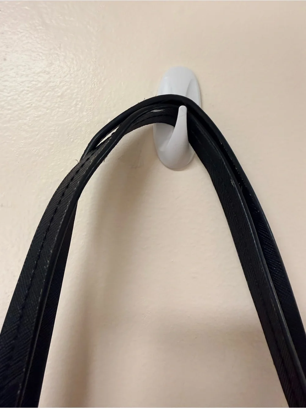 kate spade sleek kate